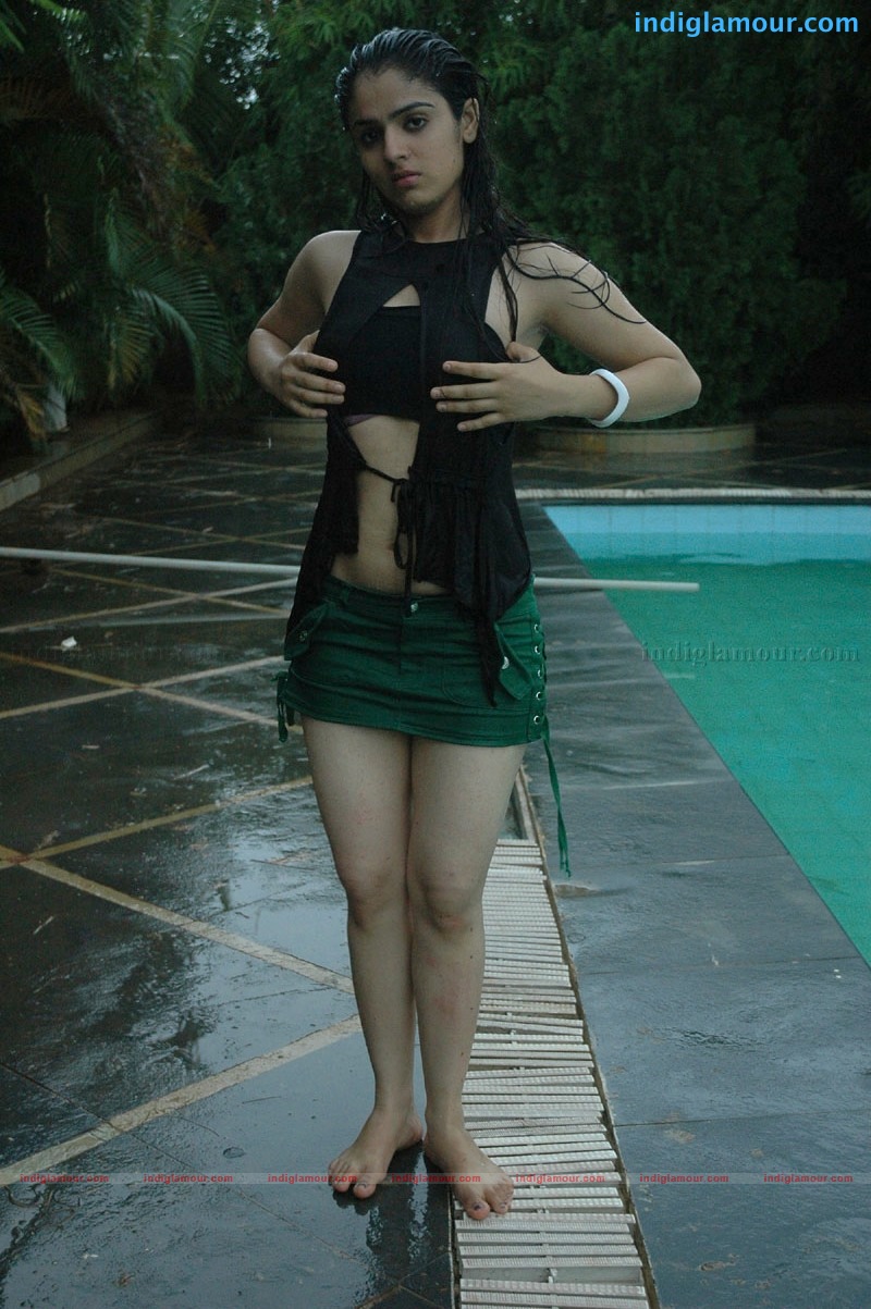 Shefali Sharma Actress hd photo