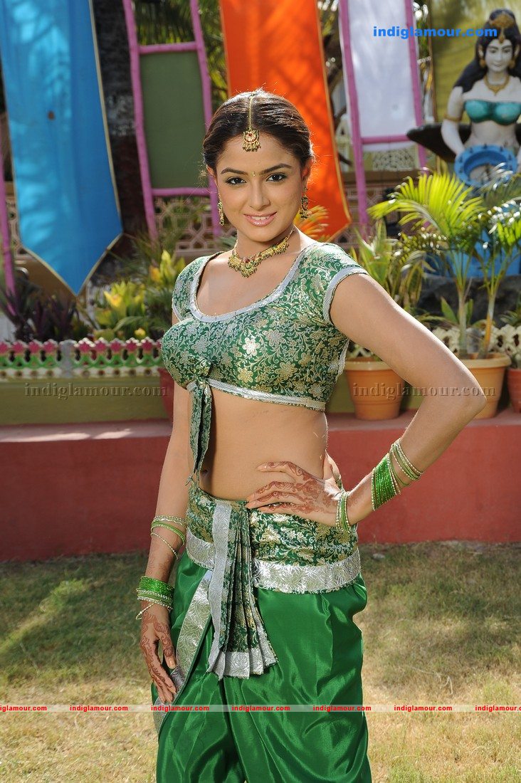 Asmita Sood Actress hd photo