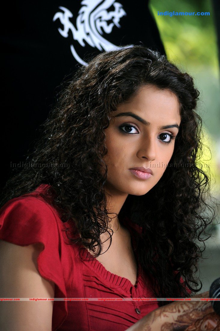 Asmita Sood Actress hd photo