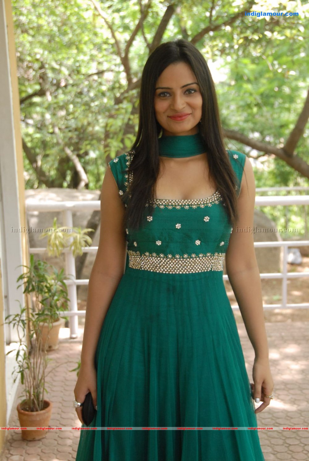 Anuhya Actress hd photo