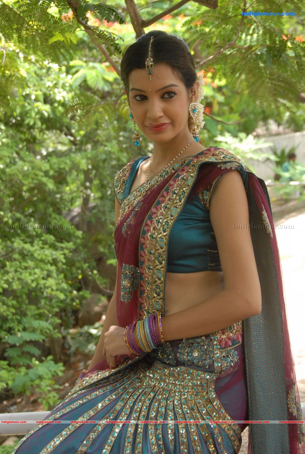 Diksha Panth Actress hd photo