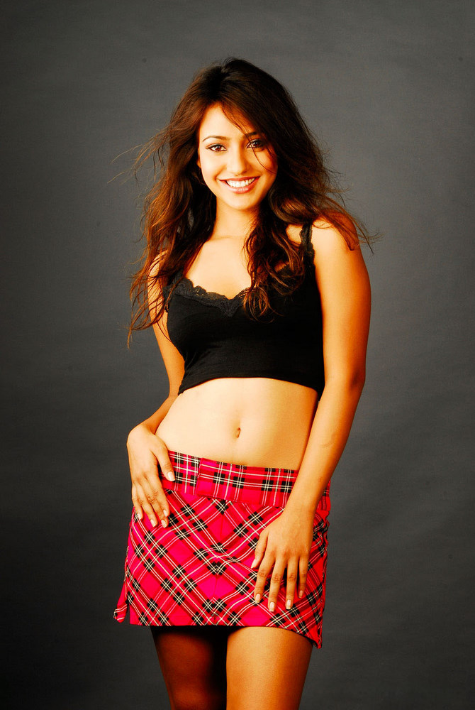Neha Sharma Actress hd photo