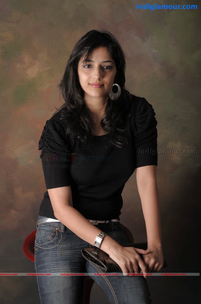 Nishanthi Actress hd photo