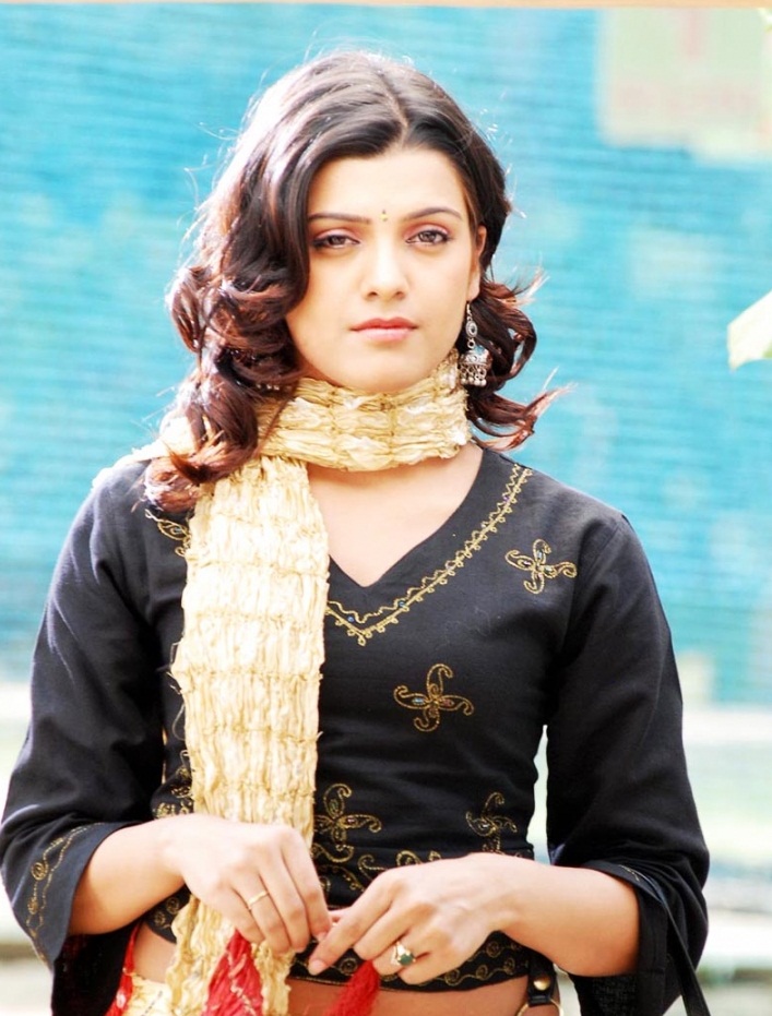 Tasha Kaushik Actress hd photo