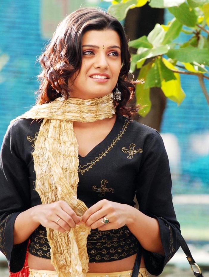 Tasha Kaushik Actress hd photo