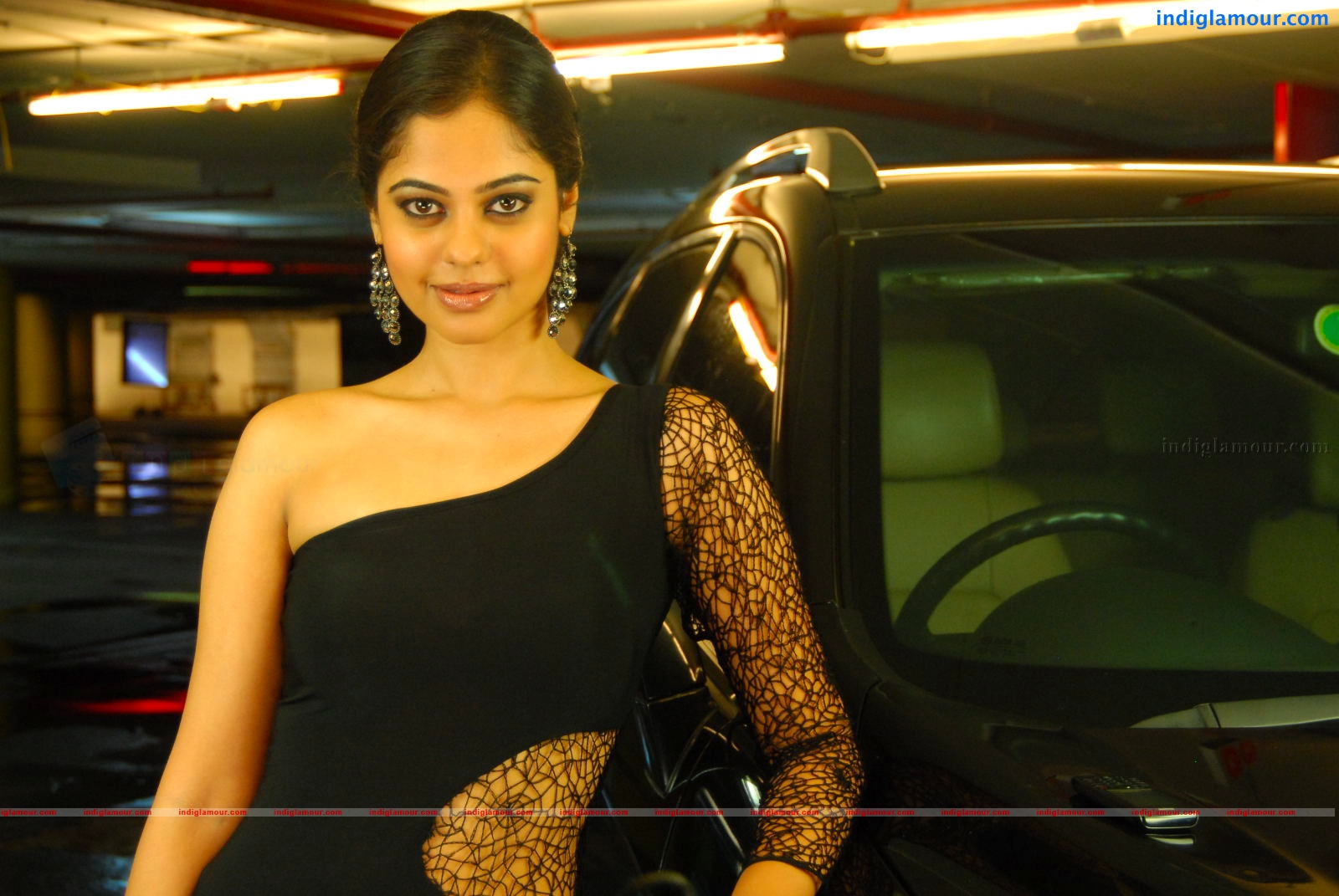 Bindhu Madhavi Actress hd photo