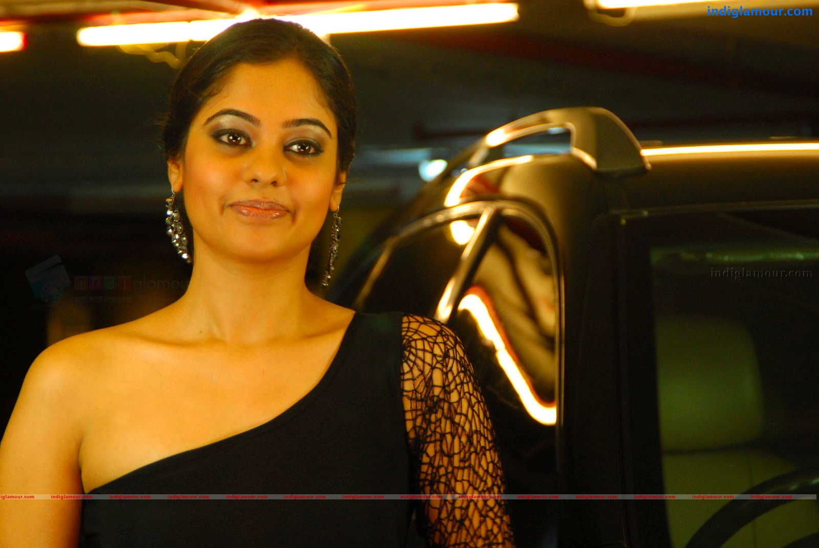 Bindhu Madhavi Actress hd photo