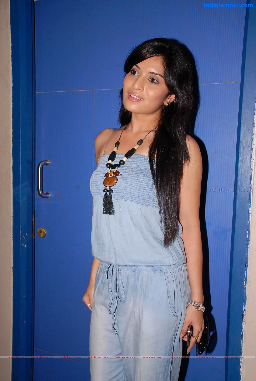 Nisha Shetty Actress hd photo