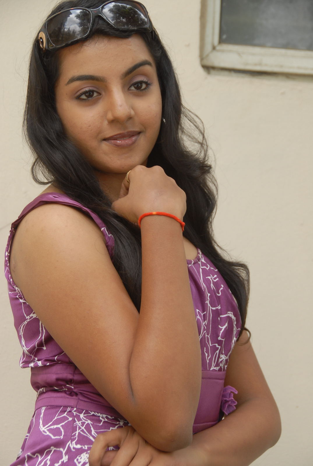 Divya Nagesh Actress hd photo