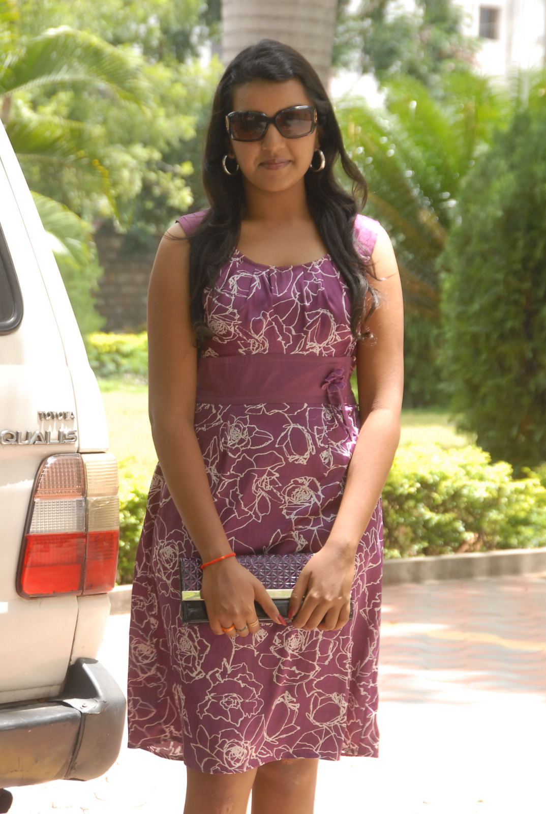 Divya Nagesh Actress hd photo