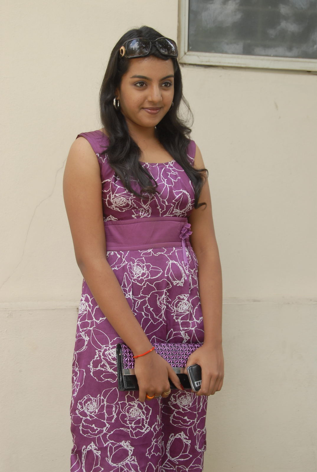 Divya Nagesh Actress hd photo