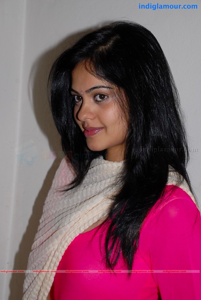 Bindhu Madhavi Actress hd photo
