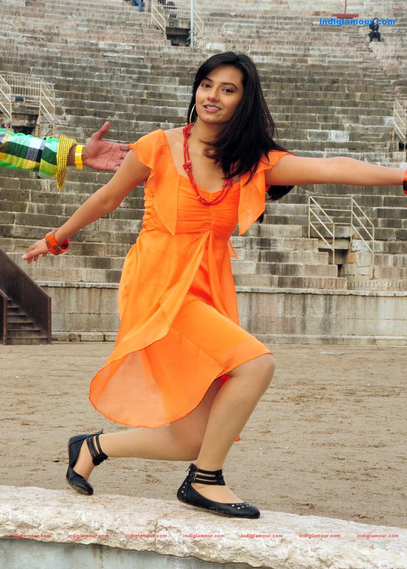Isha Chawla Actress hd photo