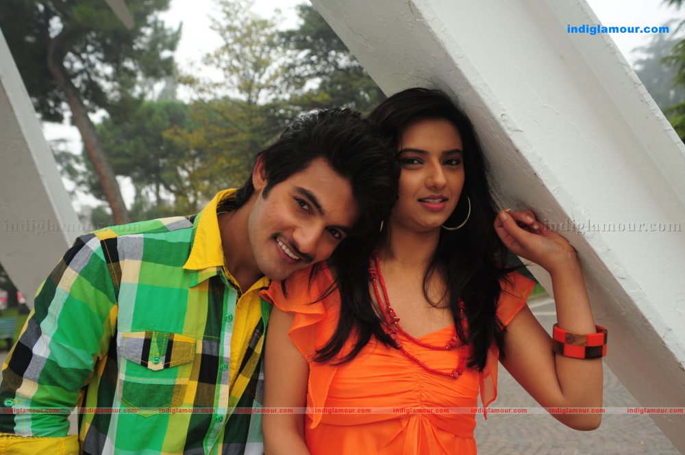Isha Chawla Actress hd photo