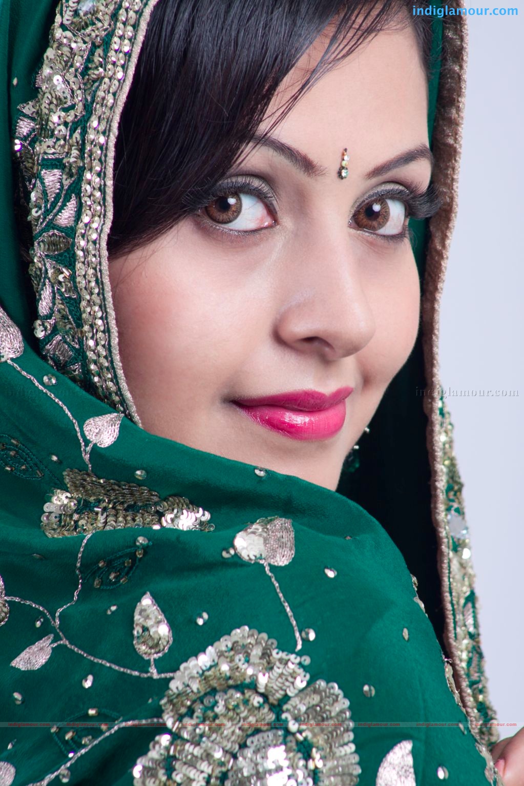 Neelam Gouhrani Actress hd photo
