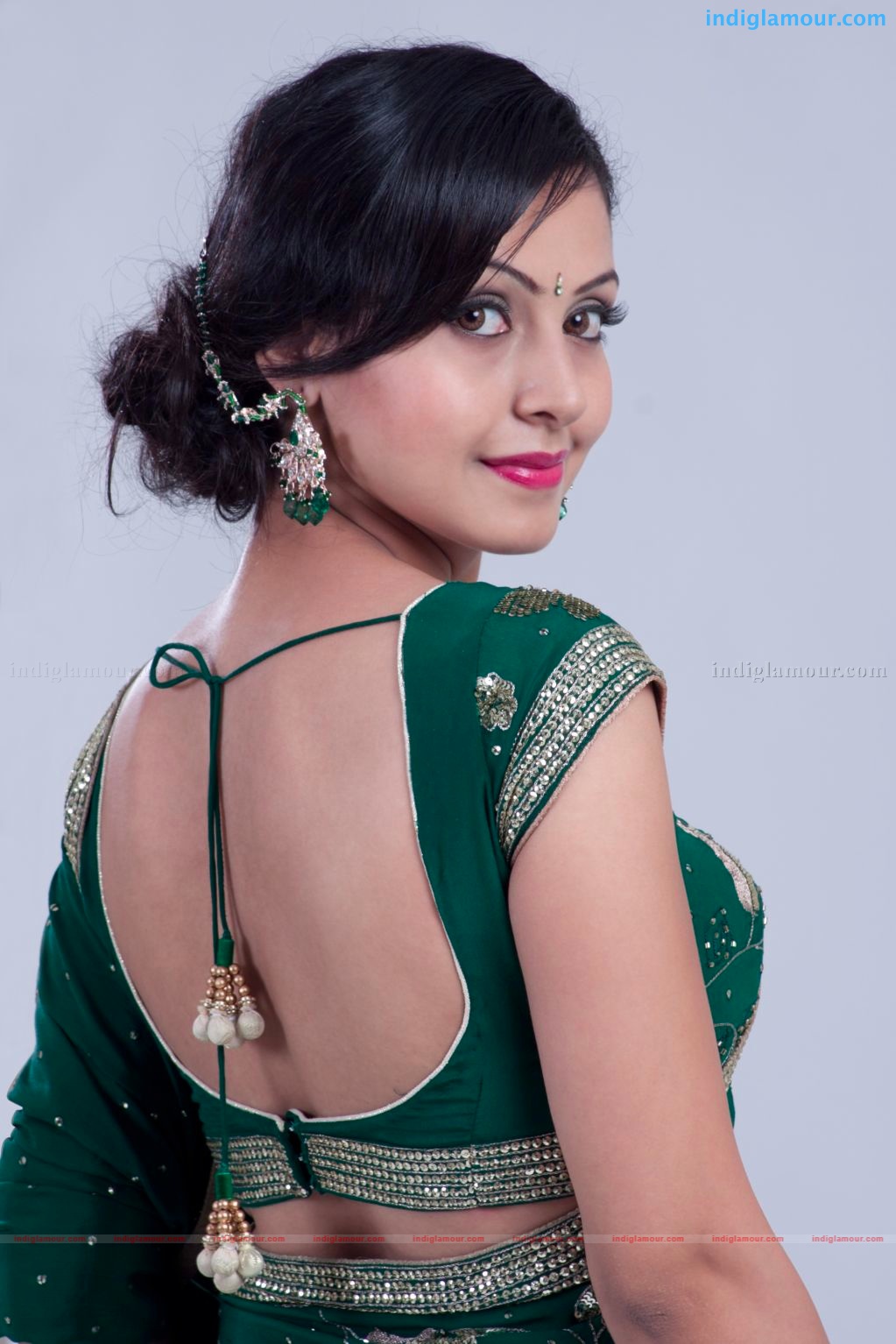 Neelam Gouhrani Actress hd photo