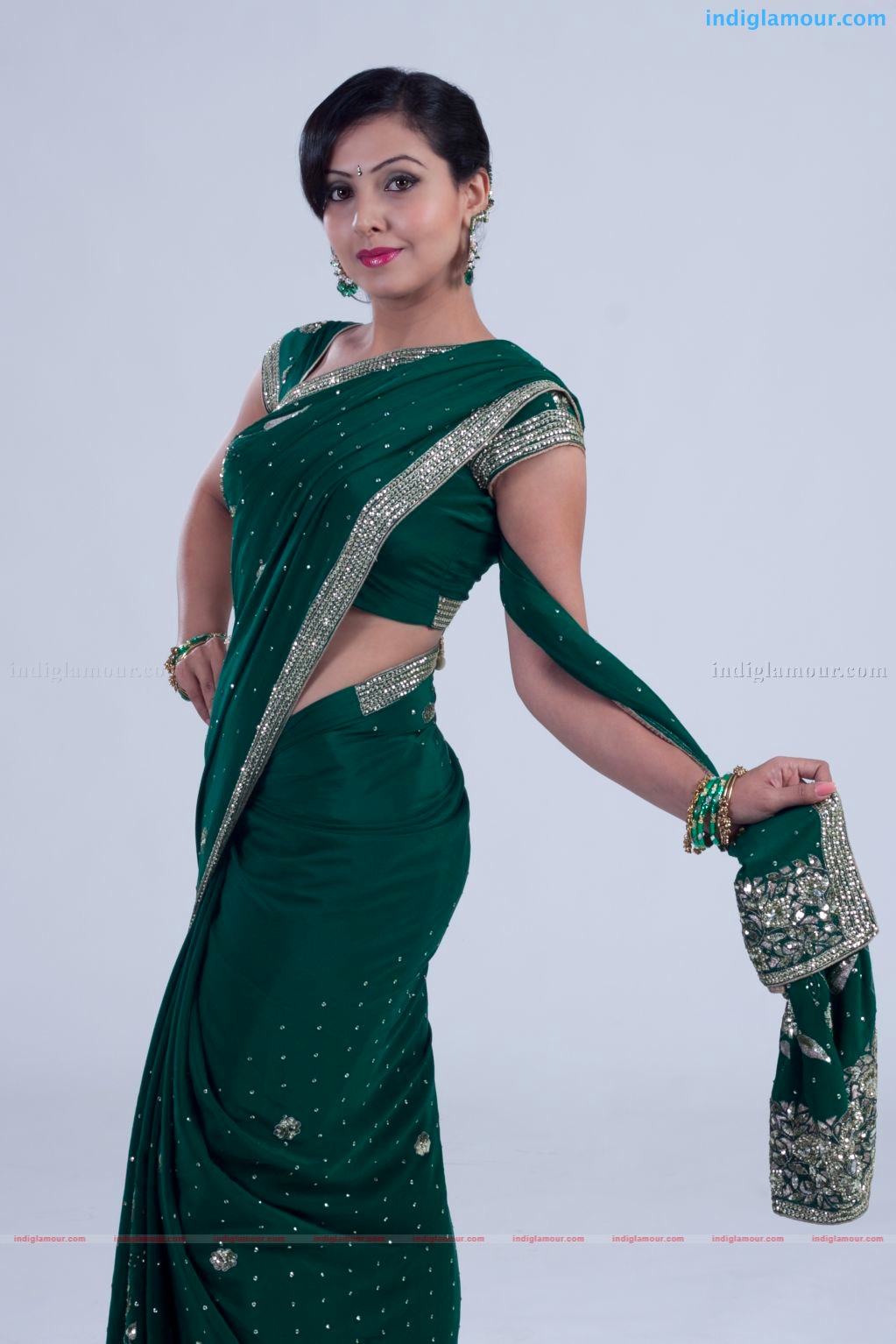 Neelam Gouhrani Actress hd photo