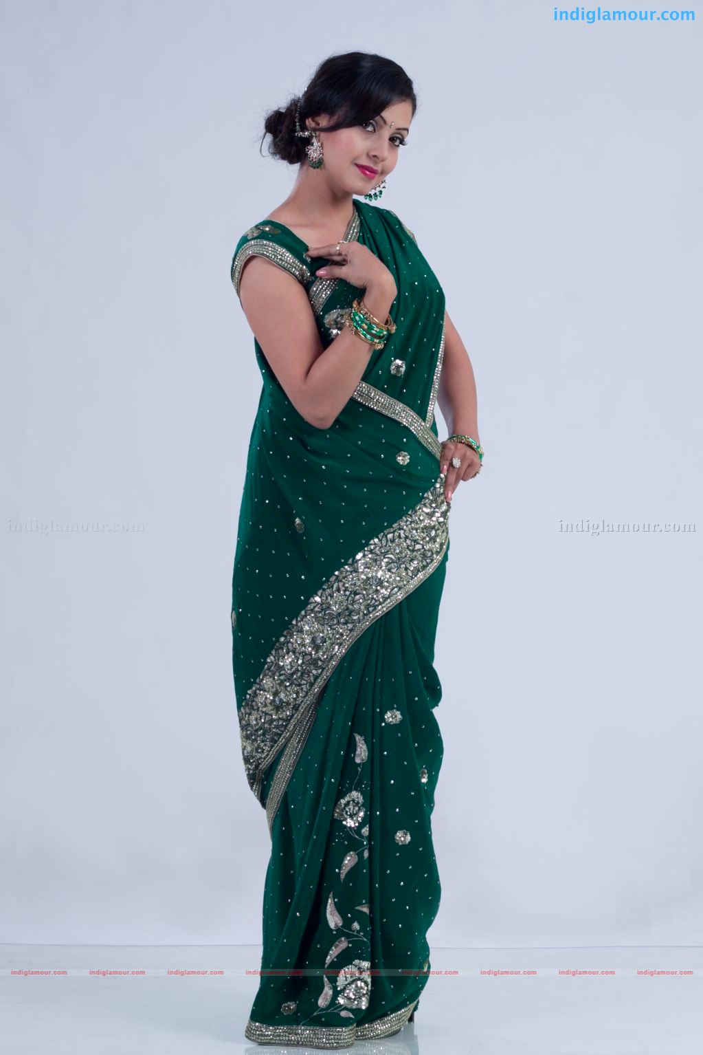 Neelam Gouhrani Actress hd photo