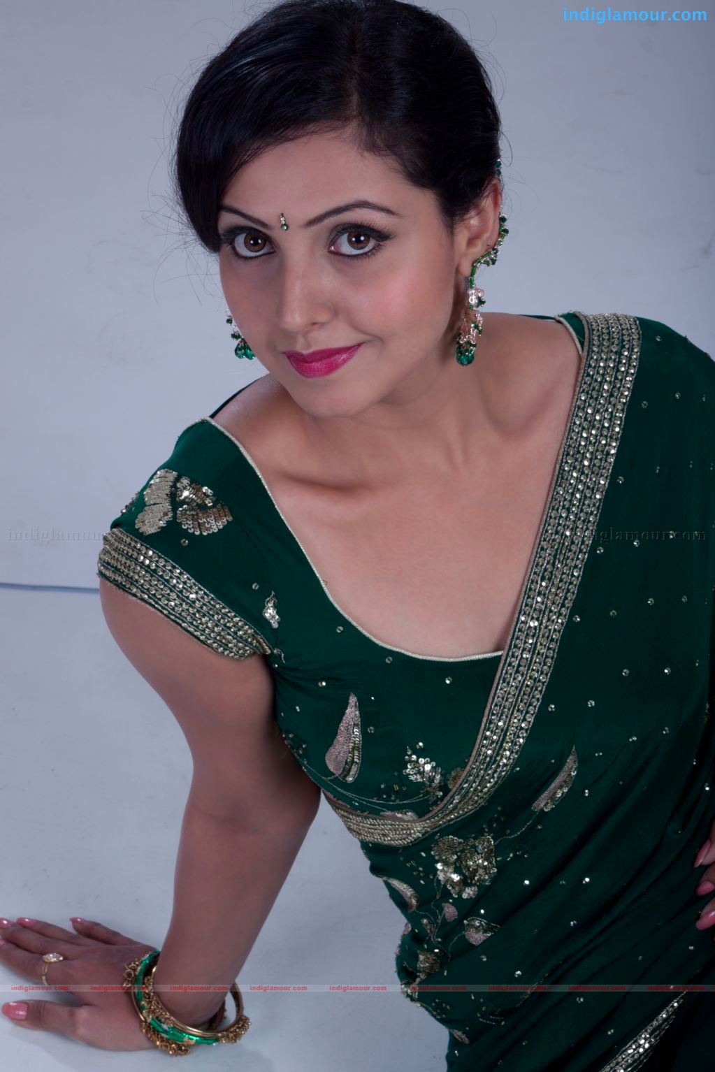 Neelam Gouhrani Actress hd photo