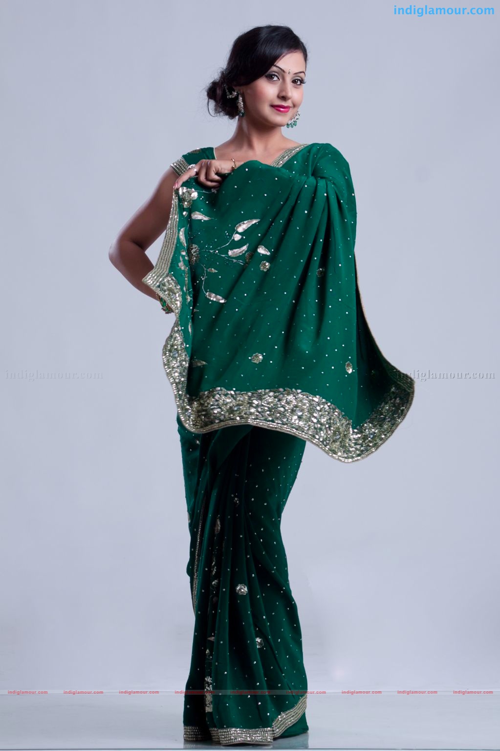 Neelam Gouhrani Actress hd photo