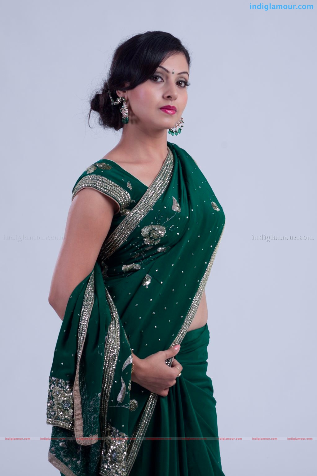 Neelam Gouhrani Actress hd photo