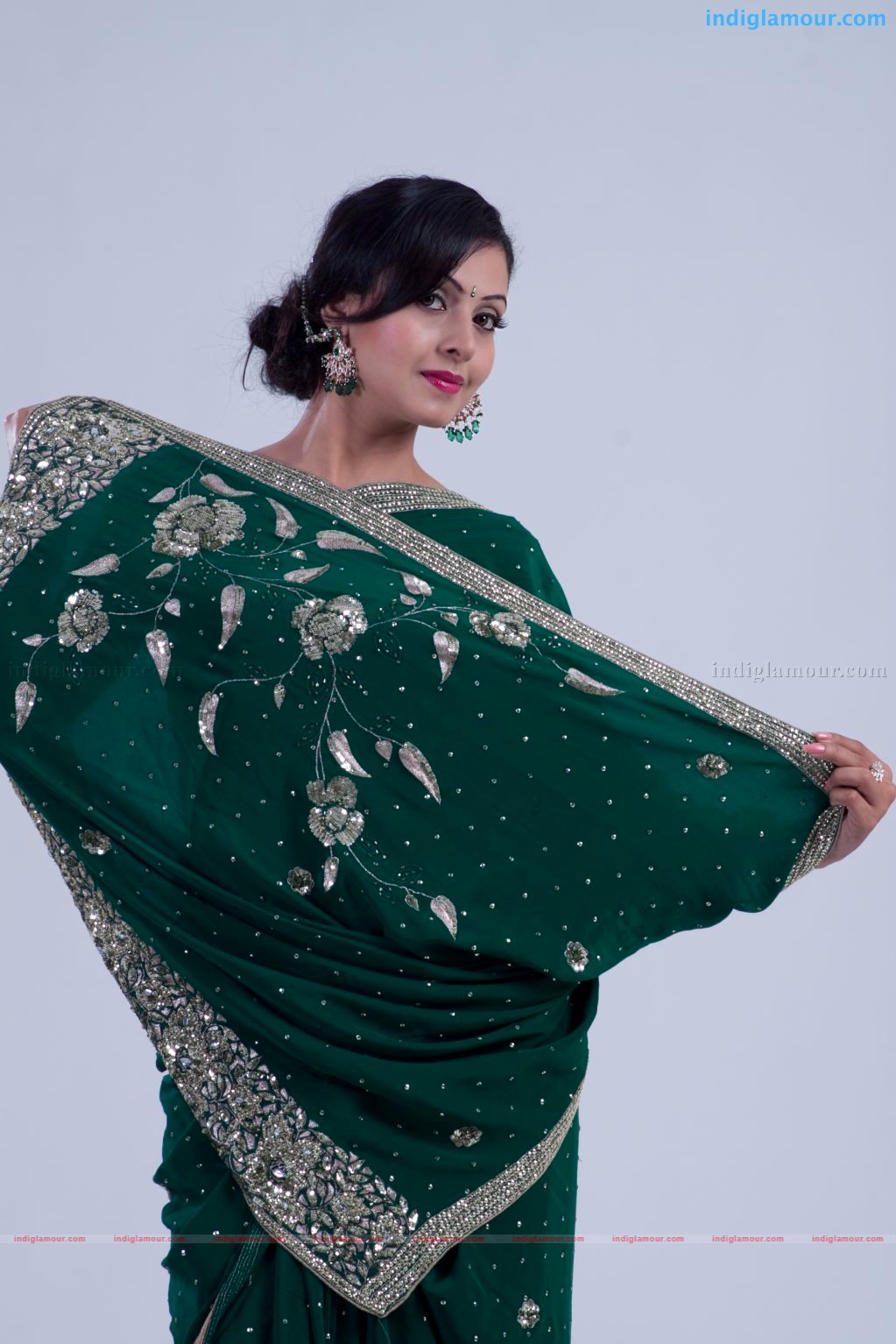 Neelam Gouhrani Actress hd photo