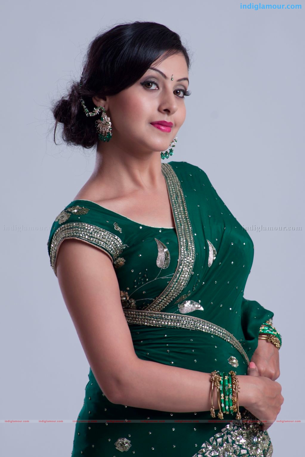 Neelam Gouhrani Actress hd photo