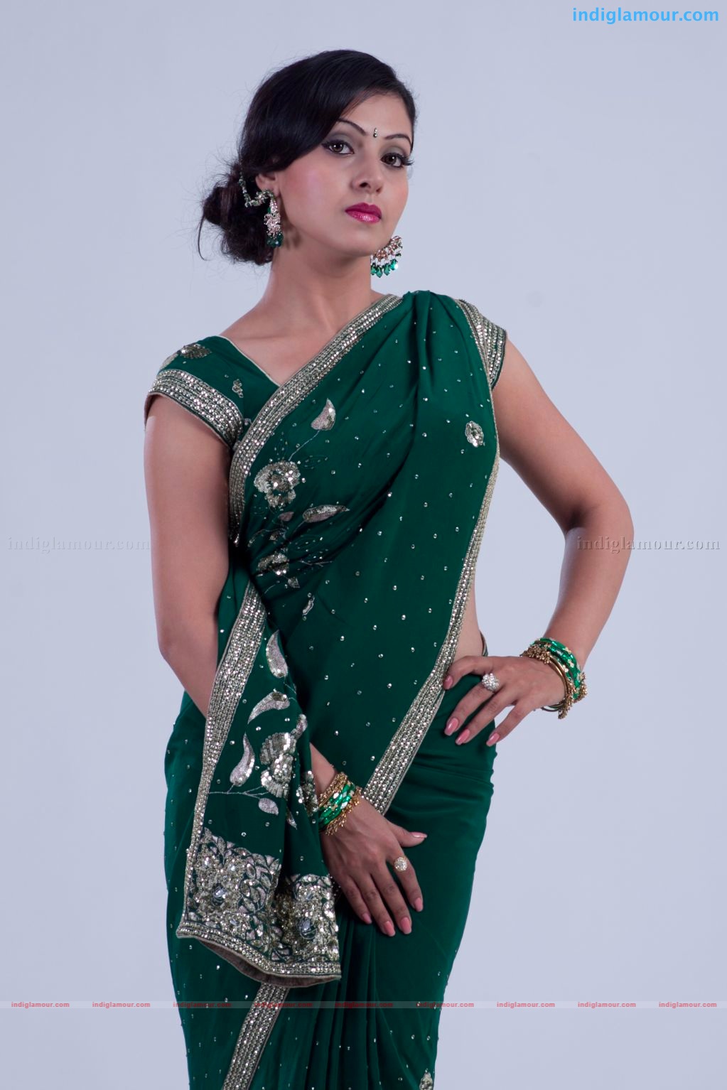 Neelam Gouhrani Actress hd photo