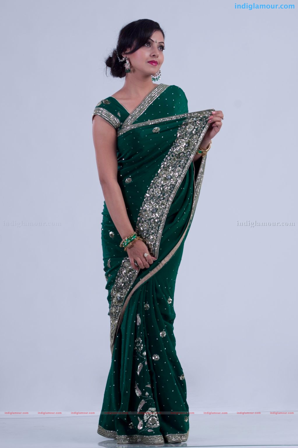 Neelam Gouhrani Actress hd photo