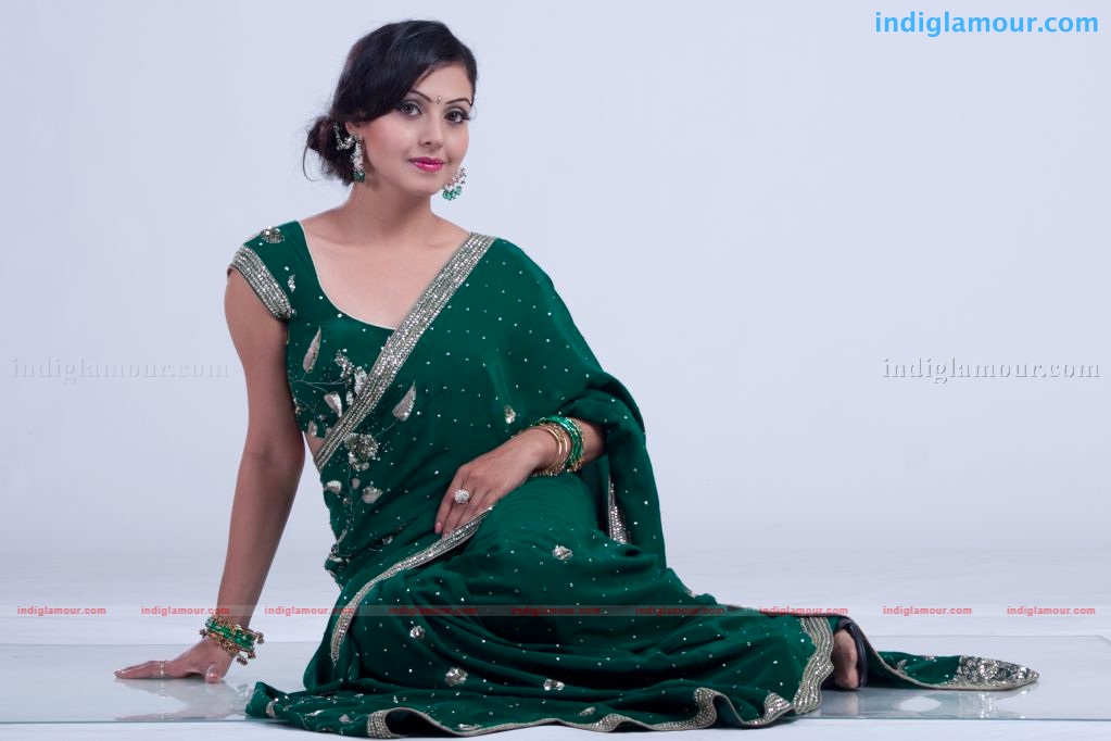Neelam Gouhrani Actress hd photo