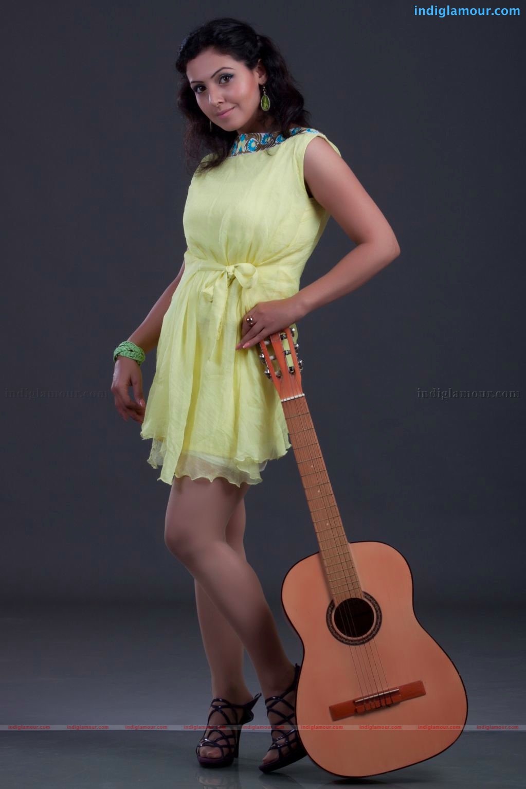 Neelam Gouhrani Actress hd photo