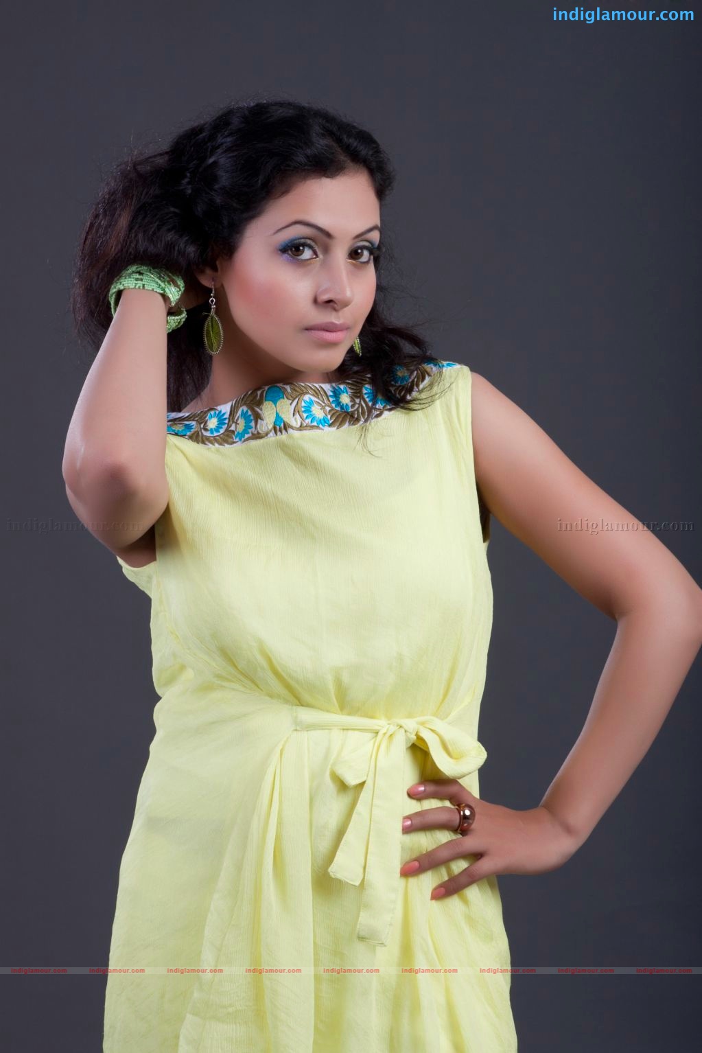 Neelam Gouhrani Actress hd photo