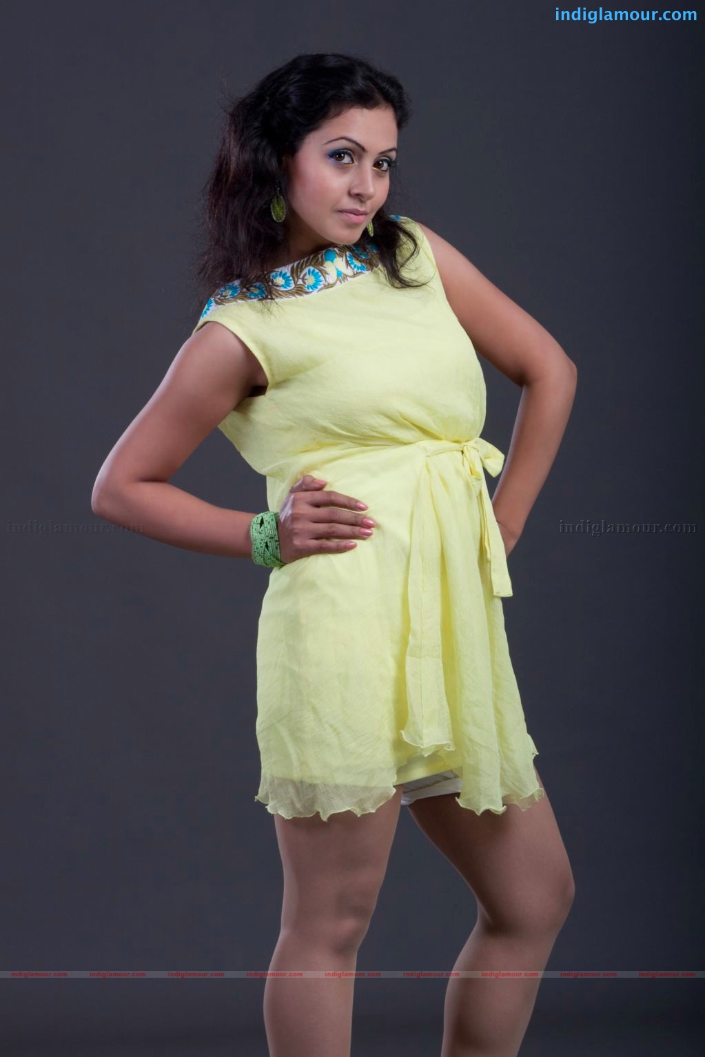 Neelam Gouhrani Actress hd photo