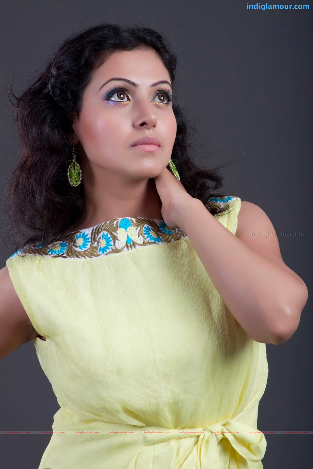 Neelam Gouhrani Actress hd photo
