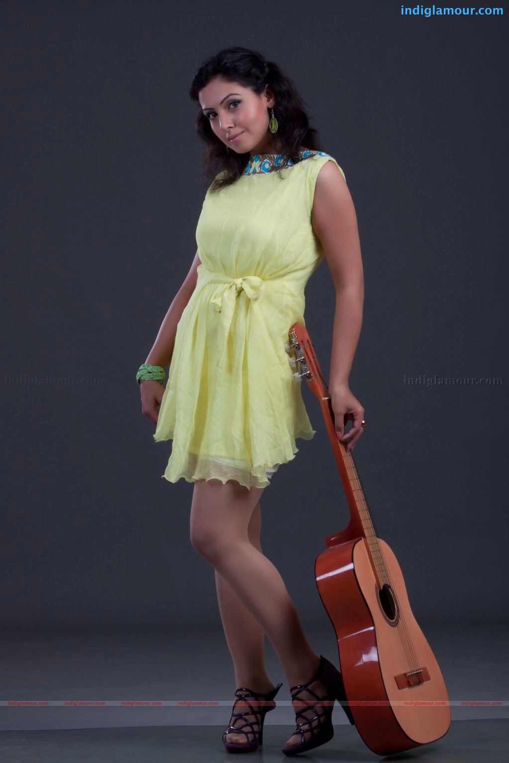 Neelam Gouhrani Actress hd photo