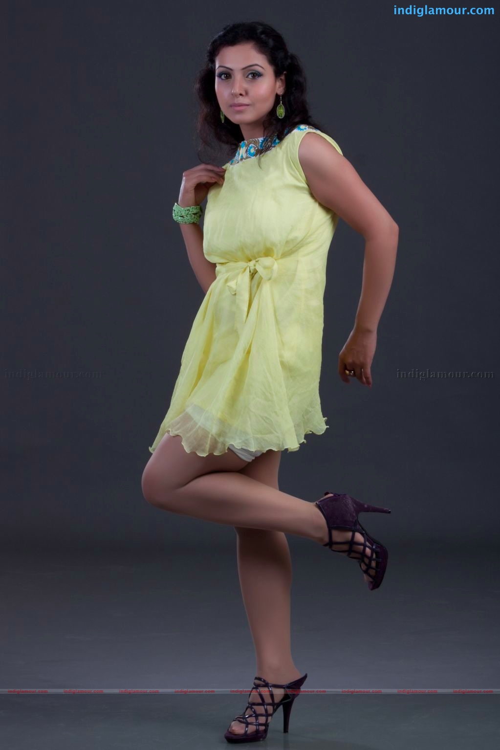 Neelam Gouhrani Actress hd photo