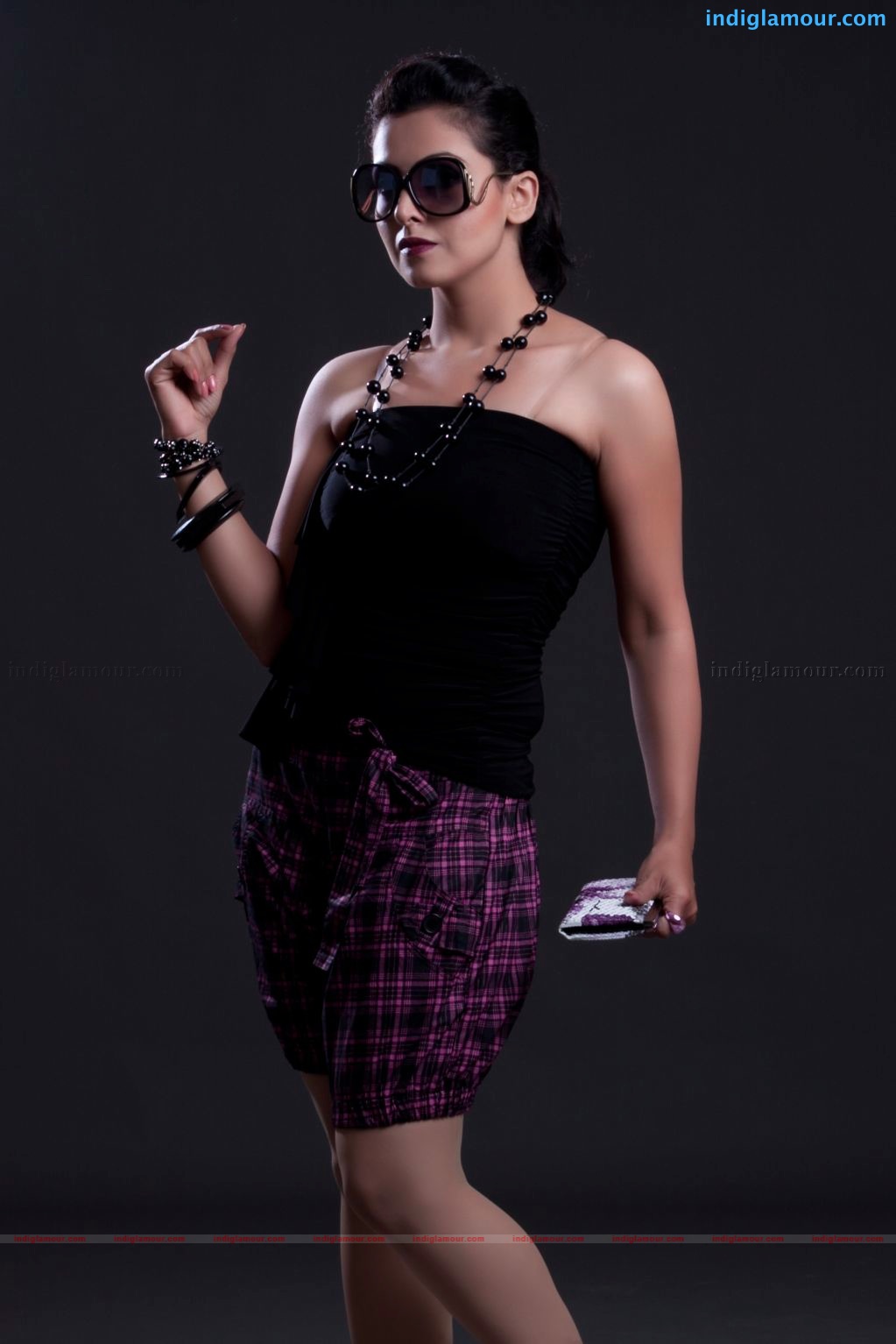 Neelam Gouhrani Actress hd photo