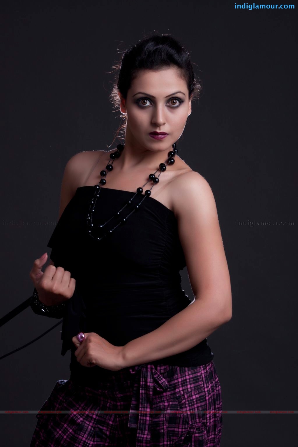 Neelam Gouhrani Actress hd photo