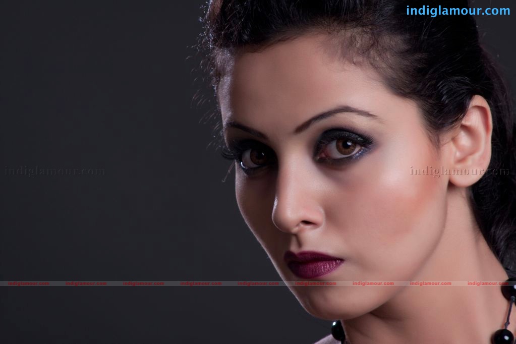 Neelam Gouhrani Actress hd photo