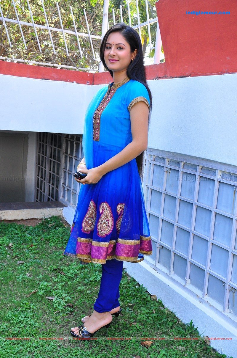 Pooja Actress hd photo