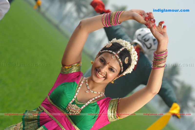 Saloni Actress hd photo