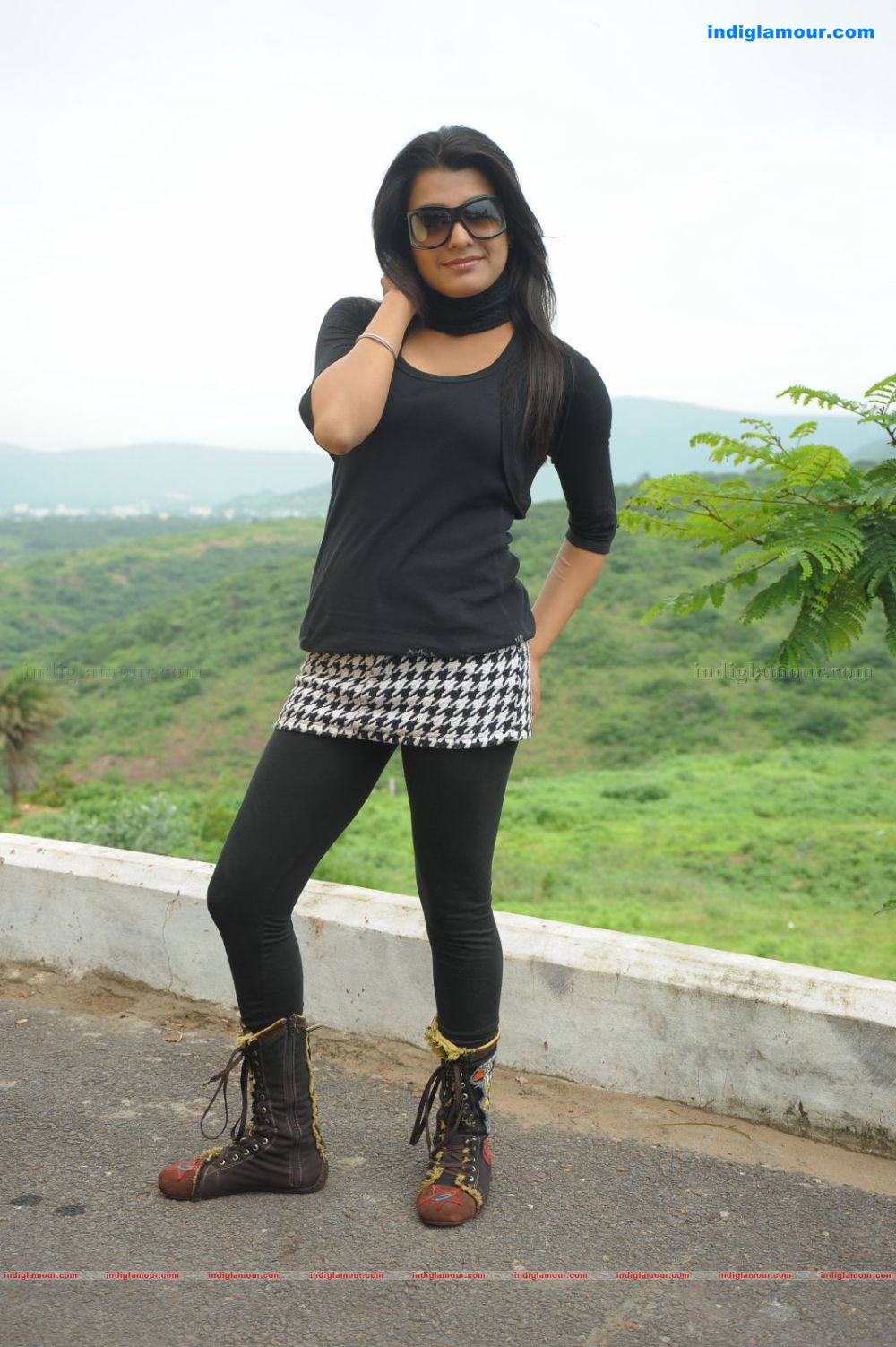 Tashu Kaushik Actress hd photo