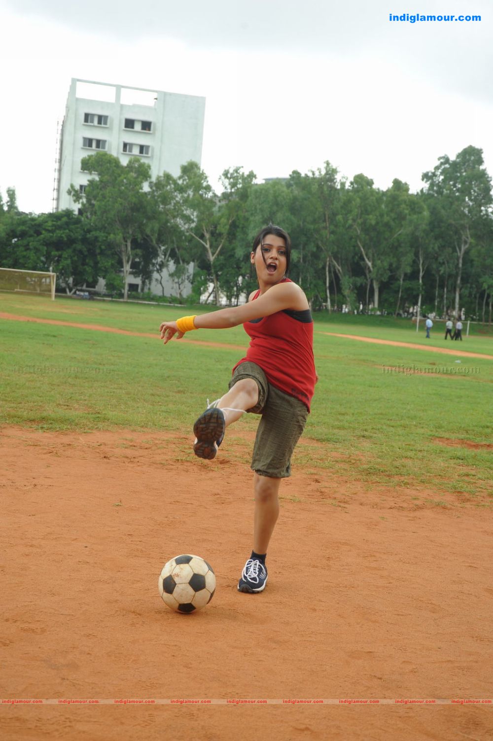 Tashu Kaushik Actress hd photo