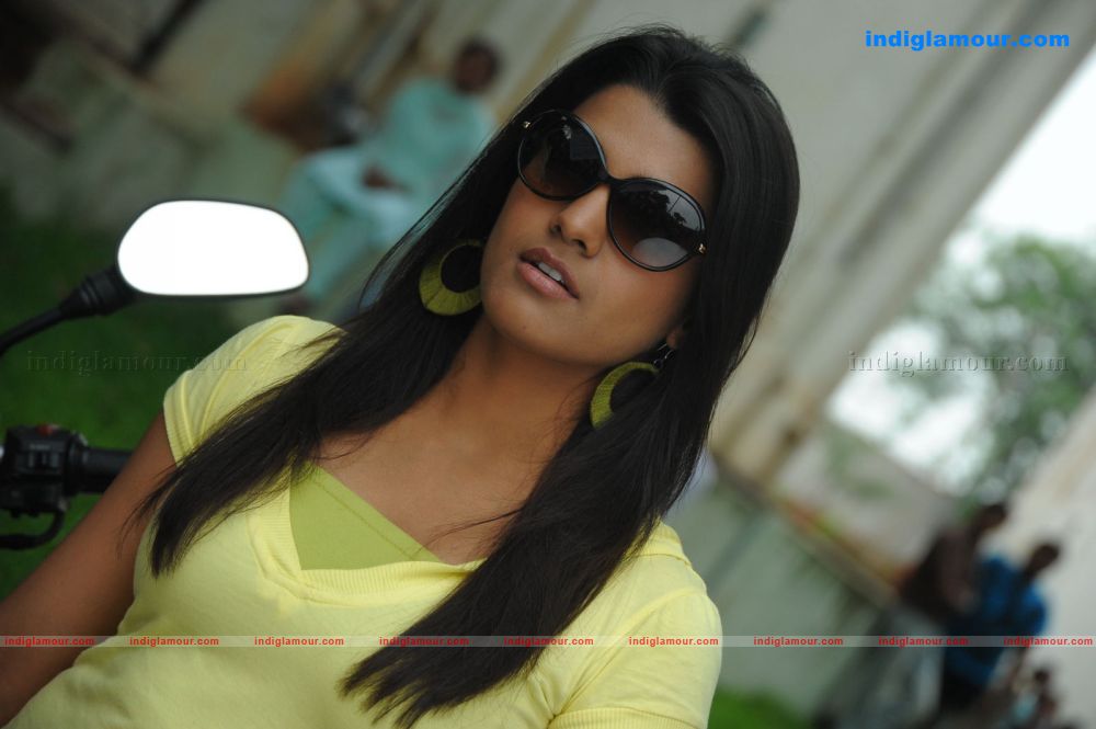 Tashu Kaushik Actress hd photo