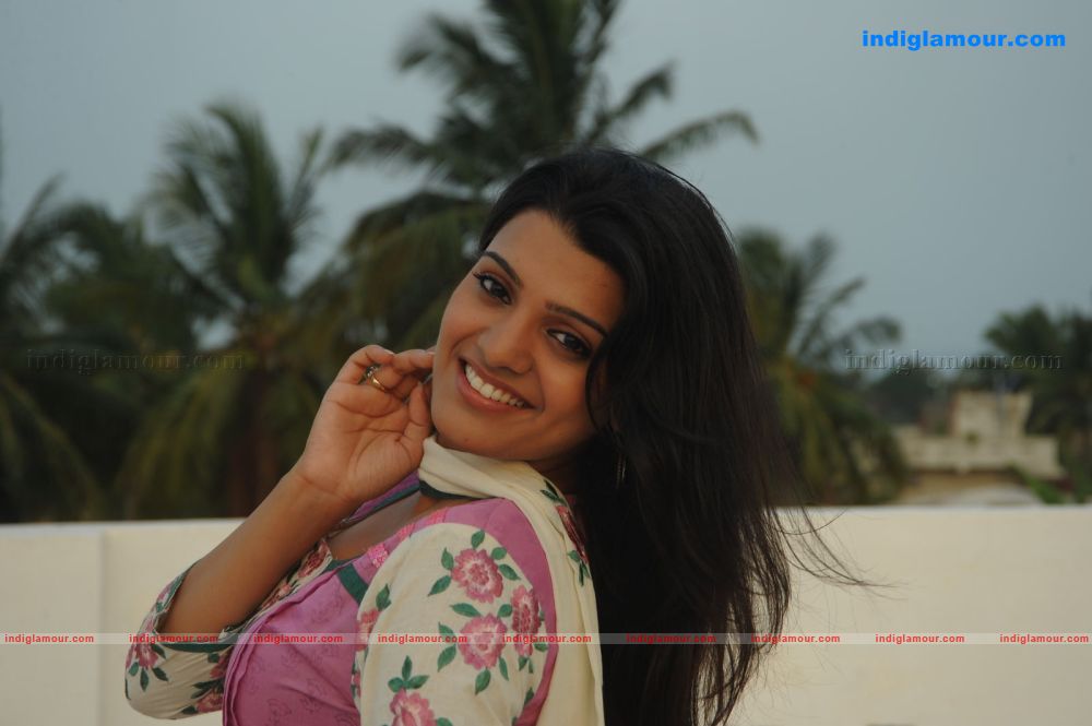 Tashu Kaushik Actress hd photo