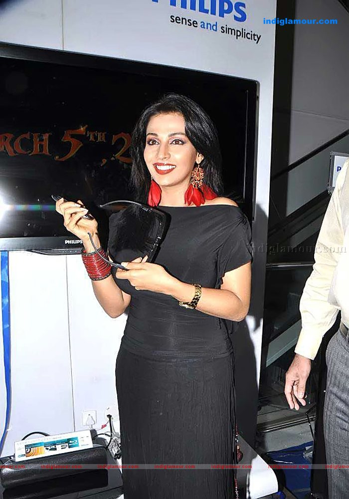 Asha saini Actress hd photo