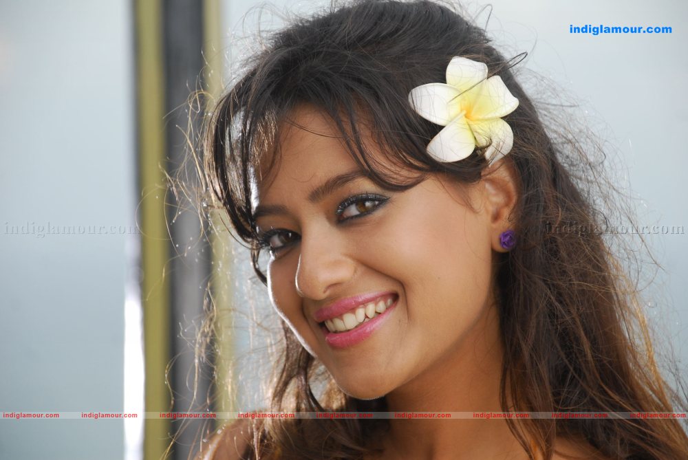 Madalasa Sharma Actress hd photo