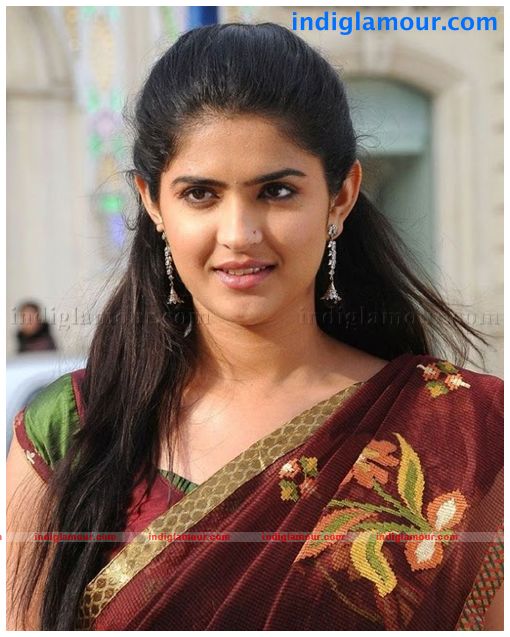 Deeksha Seth Actress hd photo
