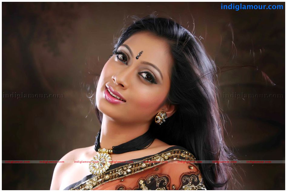 Udaya Tara Actress hd photo