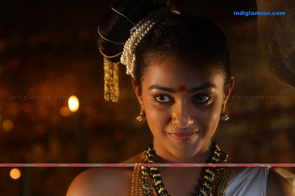 Nithya Menon Actress hd photo